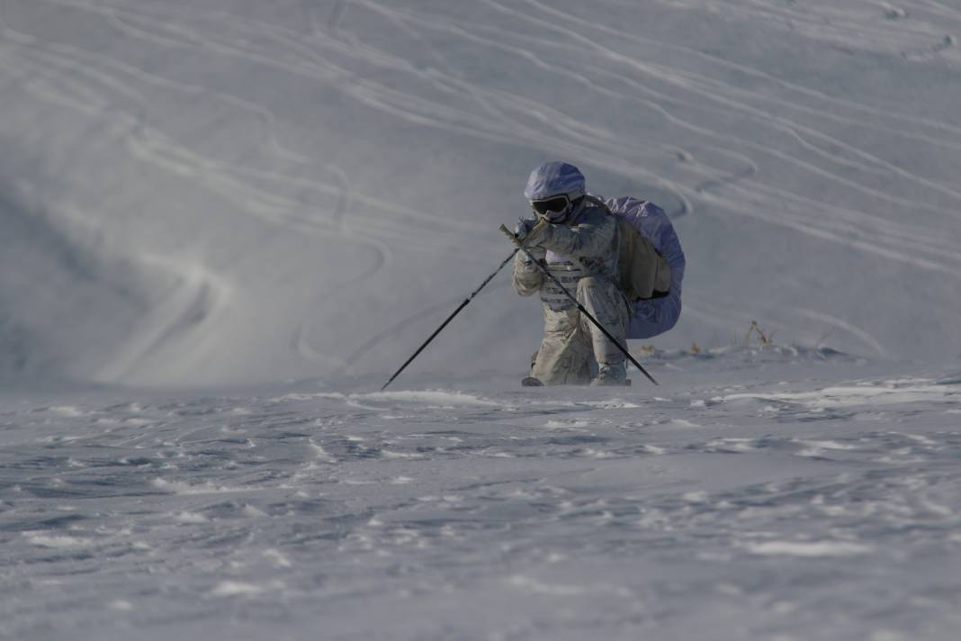 Dondurucu soğukta nefes kesen eğitim 9